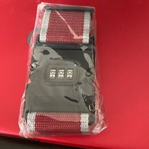 Luggage strap